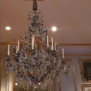 Meet your Posher, Esther